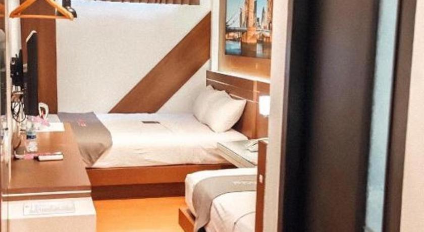 Neotel Hotel City Centre Tanjung Redep Exteriér fotografie