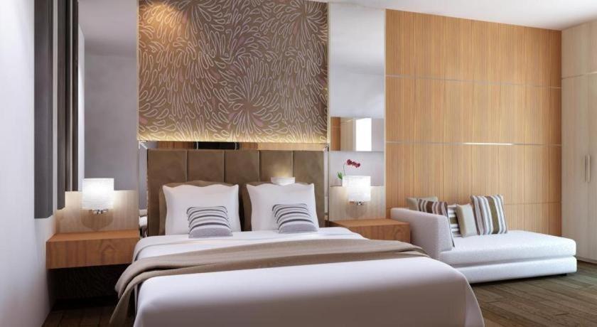 Neotel Hotel City Centre Tanjung Redep Exteriér fotografie